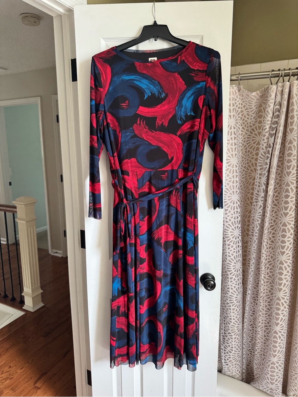 Anne Klein Navy Long-Sleeve Dress with Red & Blue Abstract Print